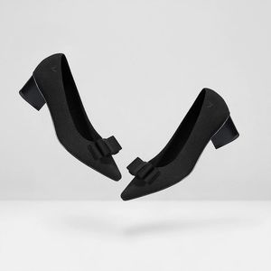 Vivaia Black 2” Titli Block Heel Bow Pump, Size 41, 9.5